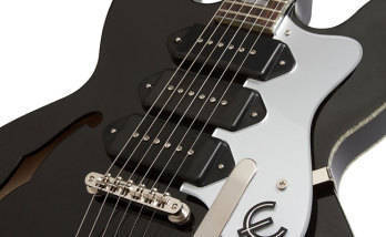 Epiphone Riviera P93 Royale In Black - Limited Edition
